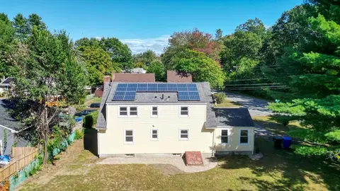 6 Sparrow Dr, Springfield, MA 01119 photo 7
