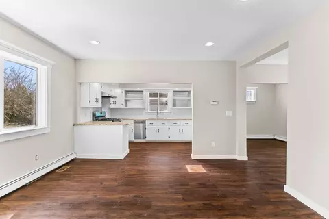 Living - 71 Cash St, Fall River, MA 02723 photo 1 of 8