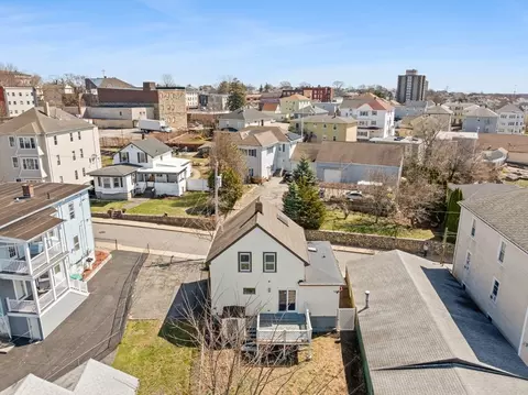 View/Area - 71 Cash St, Fall River, MA 02723 photo 1 of 3