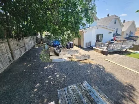 Exterior - 14 Russell St, Everett, MA 02149 photo 4 of 6