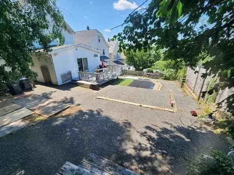 Exterior - 14 Russell St, Everett, MA 02149 photo 5 of 6
