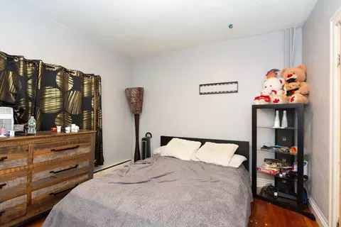 Bedroom - 14 Russell St, Everett, MA 02149 photo 8 of 8