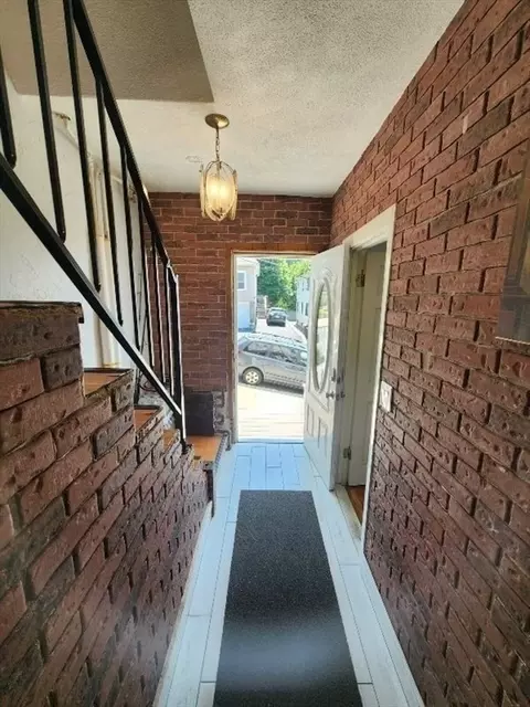 Entry Way - 14 Russell St, Everett, MA 02149 photo 4 of 4