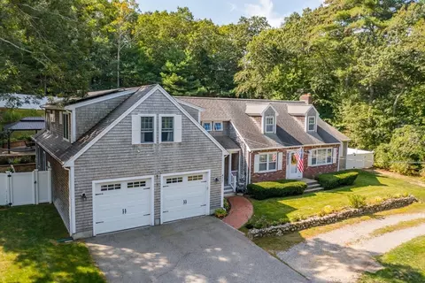 477 Webster St, Marshfield, MA 02050
