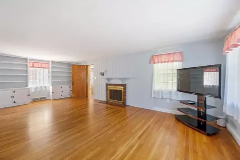 477 Webster St, Marshfield, MA 02050 photo 11