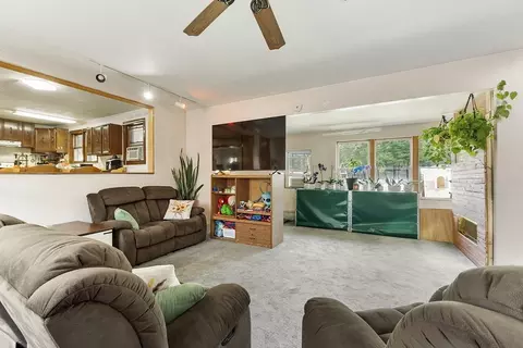 708 Templeton Rd, Athol, MA 01331 photo 3