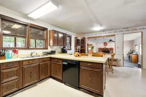 708 Templeton Rd, Athol, MA 01331 photo 11
