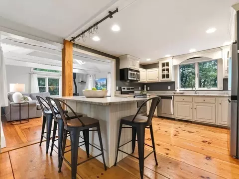 81 Dodge Rd, Sutton, MA 01590 photo 9