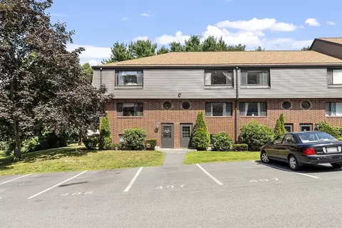 406 Farrwood Dr #406, Haverhill, MA 01835