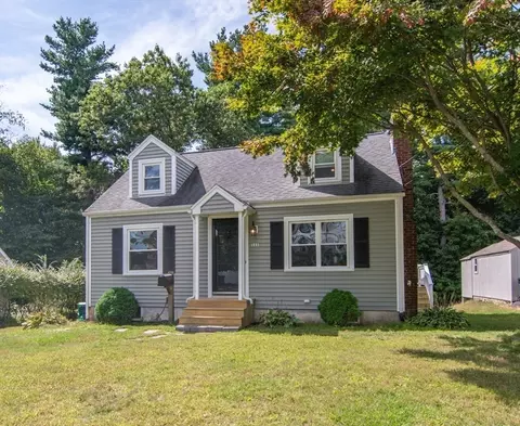 111 Higgins Rd, Framingham, MA 01701
