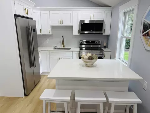 Kitchen - 117 Pheasant Way, Centerville, MA 02632 photo 1 of 4