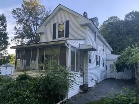 45 Norwood St, Fitchburg, MA 01420