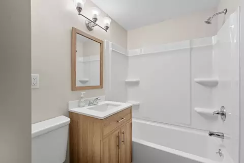 35 Juniper Dr, Springfield, MA 01119 photo 21