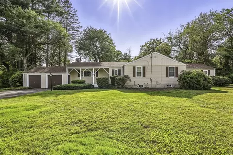 10 Millwood Cir, Framingham, MA 01701