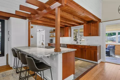 6 Cedar St, Cotuit, MA 02635 photo 8