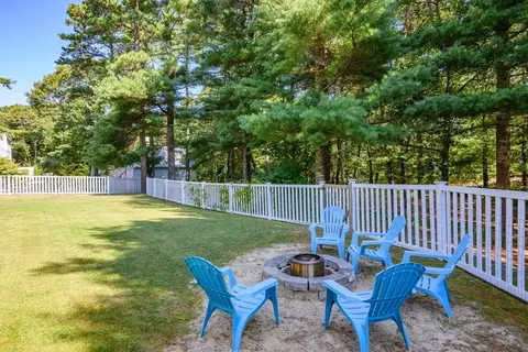 6 Cedar St, Cotuit, MA 02635 photo 32