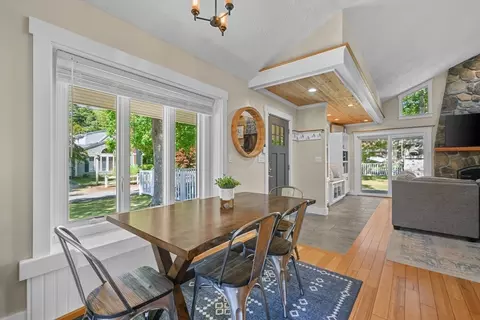 6 Cedar St, Cotuit, MA 02635 photo 10