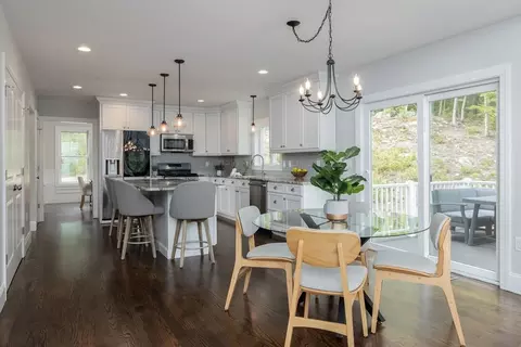 Dining - 32 Bear Hill Rd, Dunstable, MA 01827 photo 4 of 6
