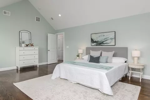 Bedroom - 32 Bear Hill Rd, Dunstable, MA 01827 photo 1 of 5
