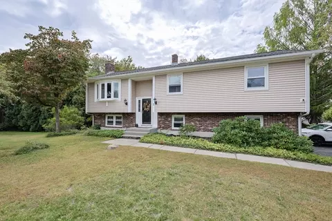 7 Sara Dr, Auburn, MA 01501
