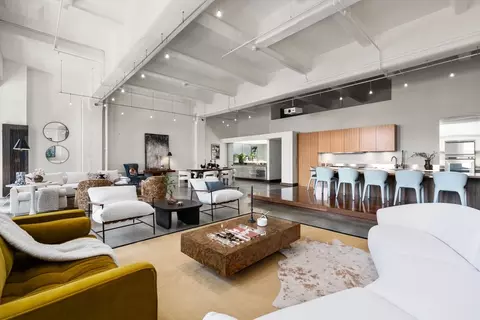 42 Chauncy #8A, Boston, MA 02111