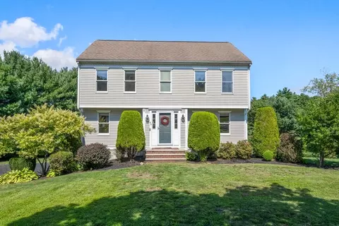 45 Deer Run Rd, Kingston, MA 02364