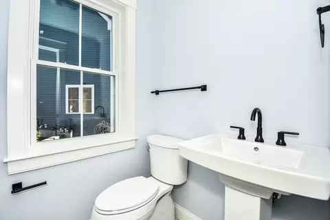 7 Orchard View Cir #7, Framingham, MA 01702 photo 32