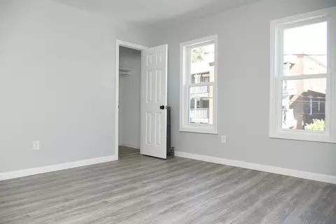 15 Riverview Pl, Chicopee, MA 01013 photo 14