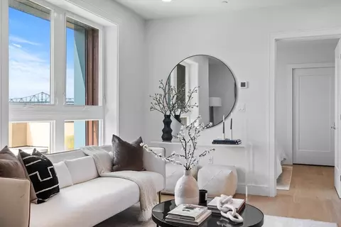 301 Border St #PH1, Boston, MA 02128