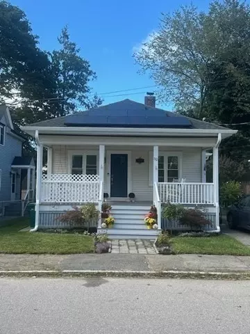 52 Hawthorne St, Attleboro, MA 02703