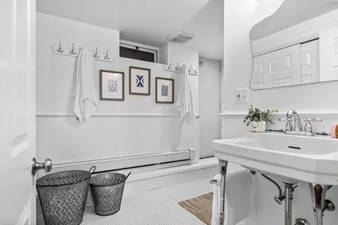 368 E 8th St, Boston, MA 02127 photo 12
