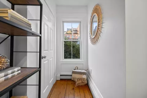 368 E 8th St, Boston, MA 02127 photo 17