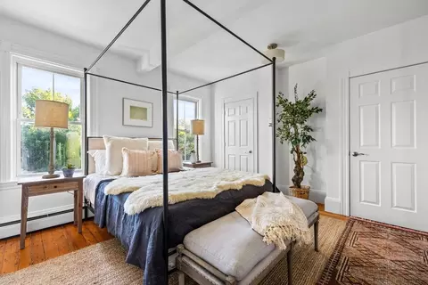 368 E 8th St, Boston, MA 02127 photo 14