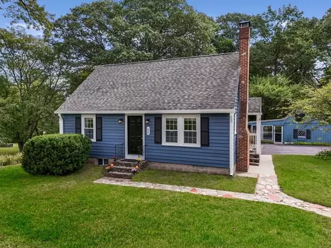 88 Nicholas Ave, Boylston, MA 01505