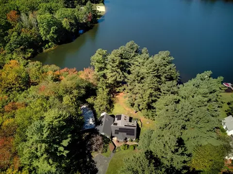 19 Roys Dr, Spencer, MA 01562