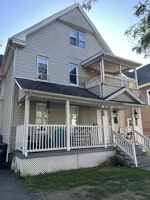 1526 Dwight St, Springfield, MA 01107