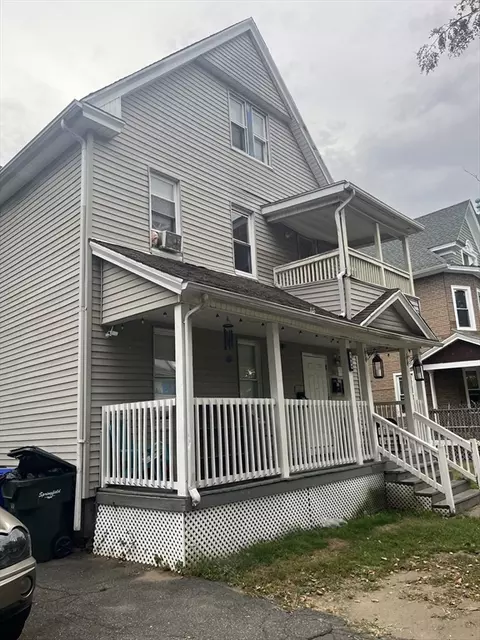 1526 Dwight St, Springfield, MA 01107 photo 2