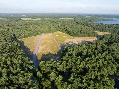 235 Main, Carver, MA 02330