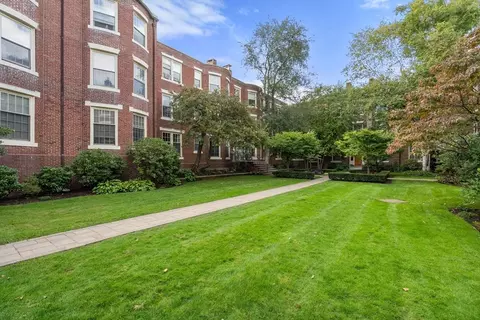 141 Beaconsfield Rd #2, Brookline, MA 02445 photo 11