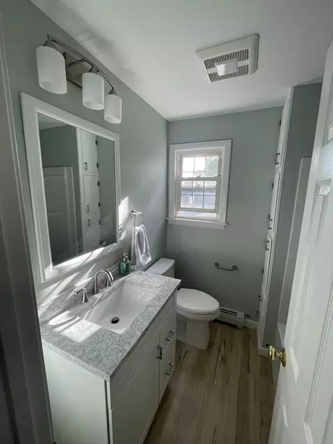 Bath - 2 Circle Dr, Granby, MA 01033 photo 1 of 1
