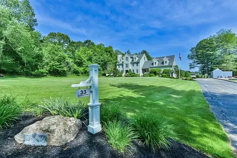 33 G H Wilson Rd, Spencer, MA 01562