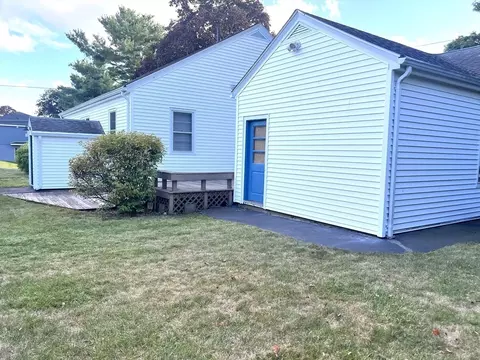32 Brodeur Ave, Webster, MA 01570 photo 3