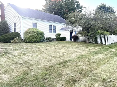 32 Brodeur Ave, Webster, MA 01570 photo 8
