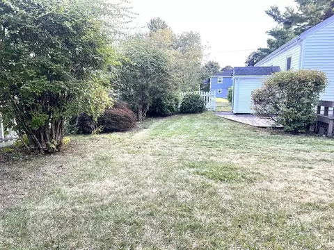 32 Brodeur Ave, Webster, MA 01570 photo 5