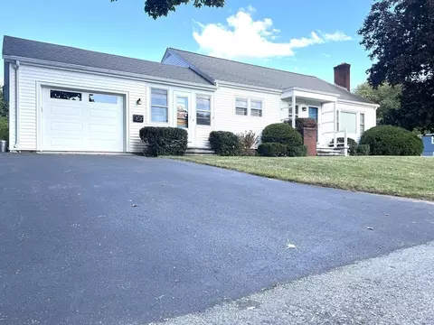 32 Brodeur Ave, Webster, MA 01570 photo 2
