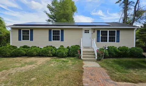 53 Walker Rd, Shirley, MA 01464