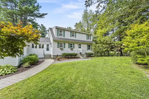162 Fisher Rd, Fitchburg, MA 01420