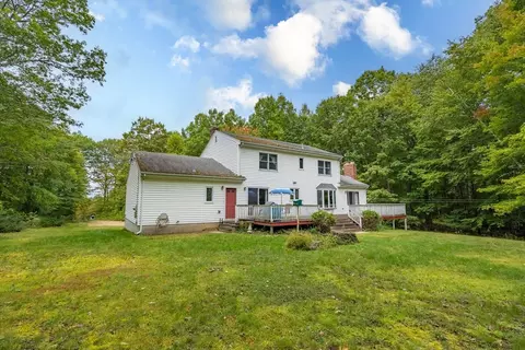 7 Howe Rd, Spencer, MA 01562 photo 3