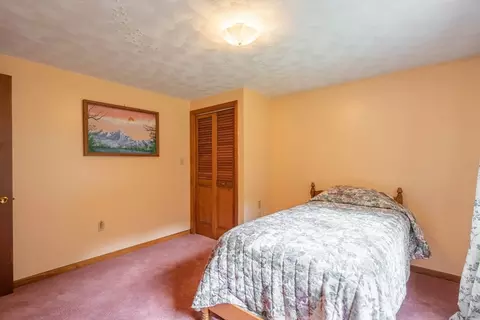 7 Howe Rd, Spencer, MA 01562 photo 22