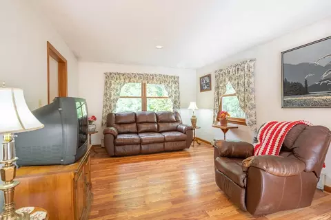7 Howe Rd, Spencer, MA 01562 photo 12